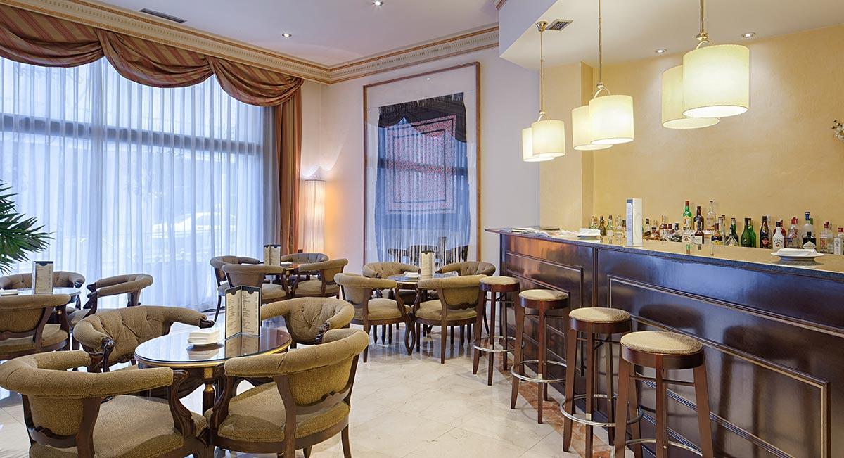 Hotel Roger De Lluria Barcelona Zewnętrze zdjęcie