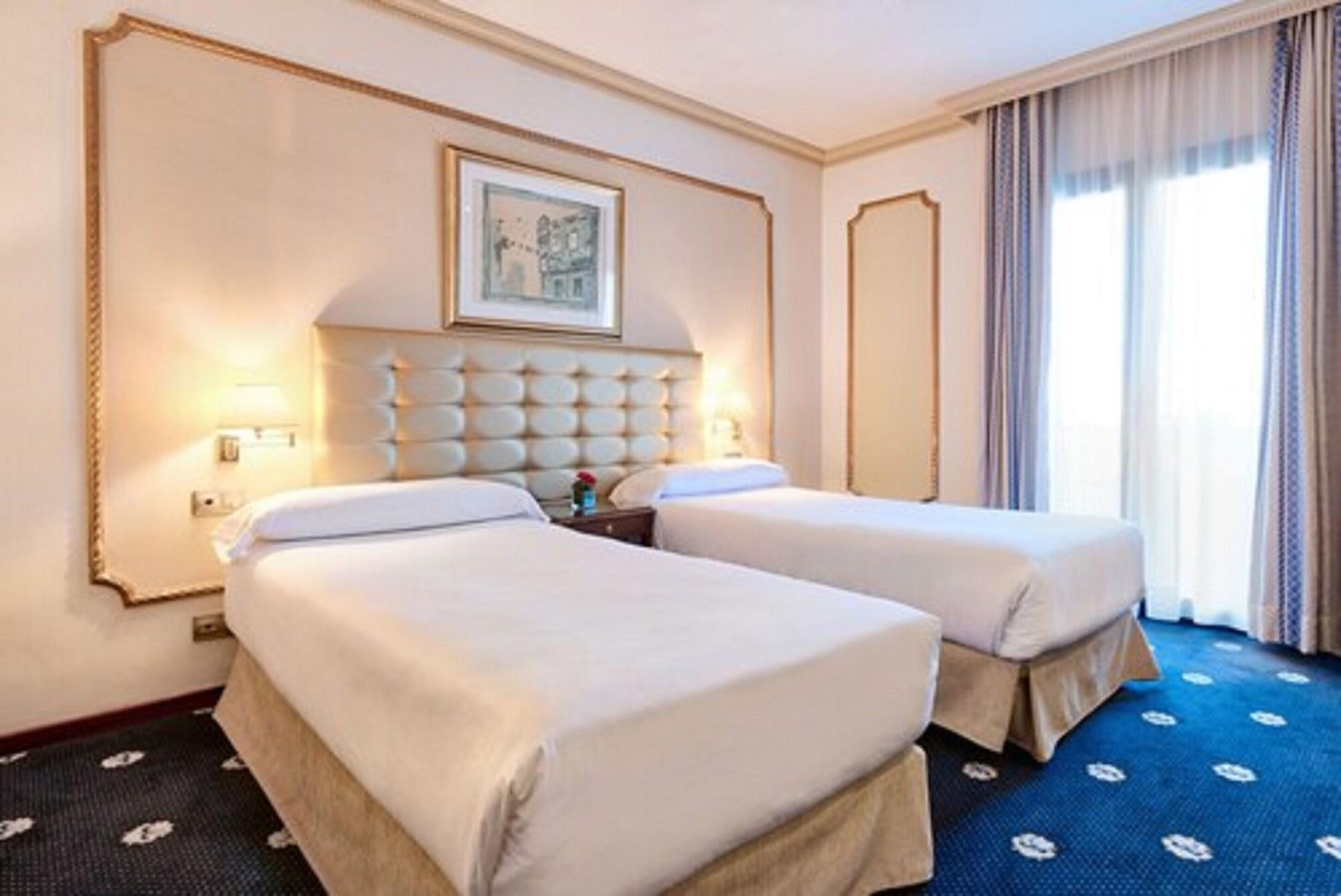 Hotel Roger De Lluria Barcelona Zewnętrze zdjęcie