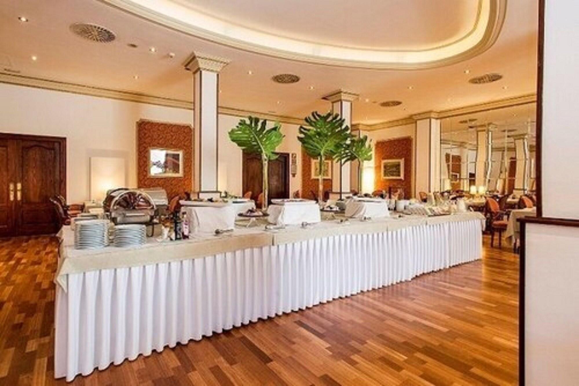 Hotel Roger De Lluria Barcelona Zewnętrze zdjęcie