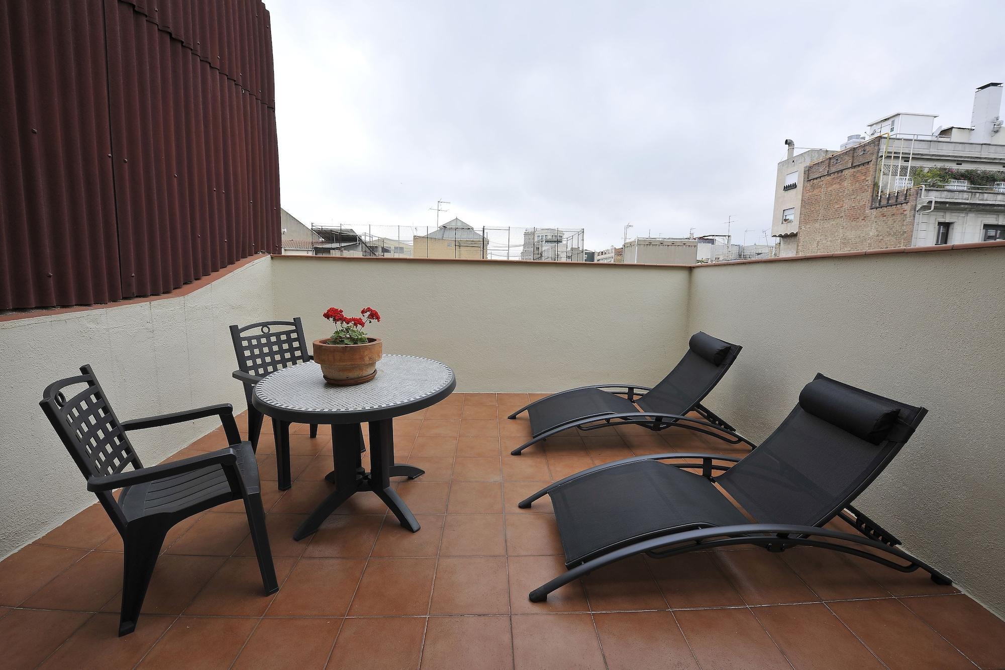 Hotel Roger De Lluria Barcelona Zewnętrze zdjęcie