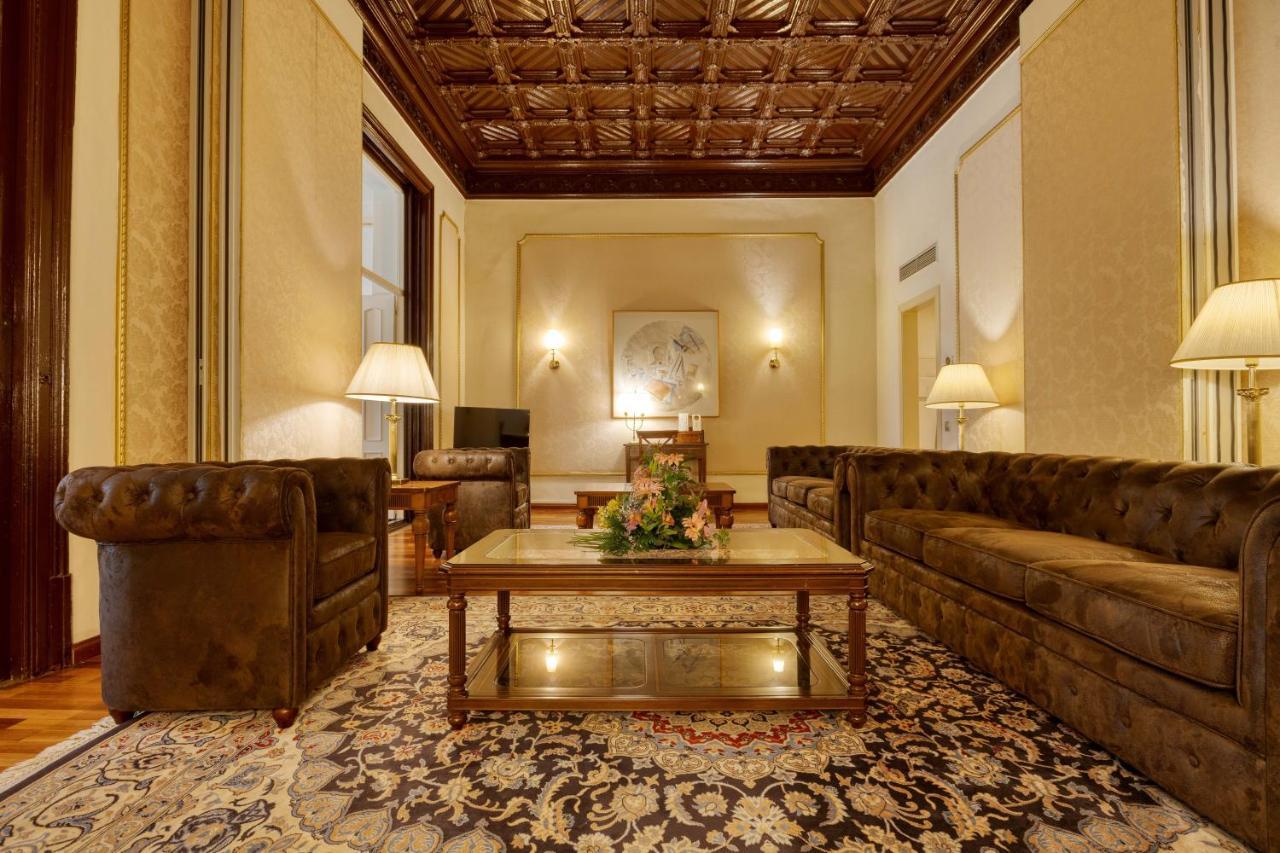 Hotel Roger De Lluria Barcelona Zewnętrze zdjęcie