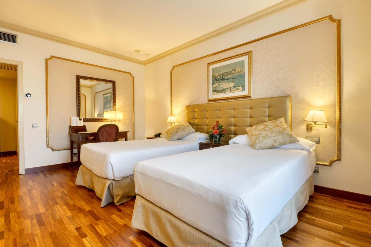 Hotel Roger De Lluria Barcelona Zewnętrze zdjęcie