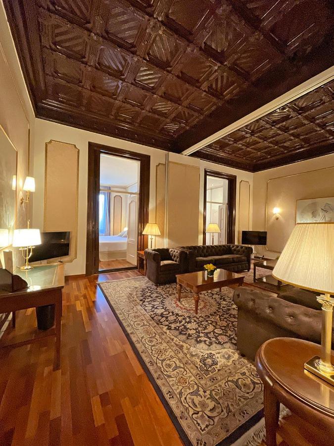 Hotel Roger De Lluria Barcelona Zewnętrze zdjęcie